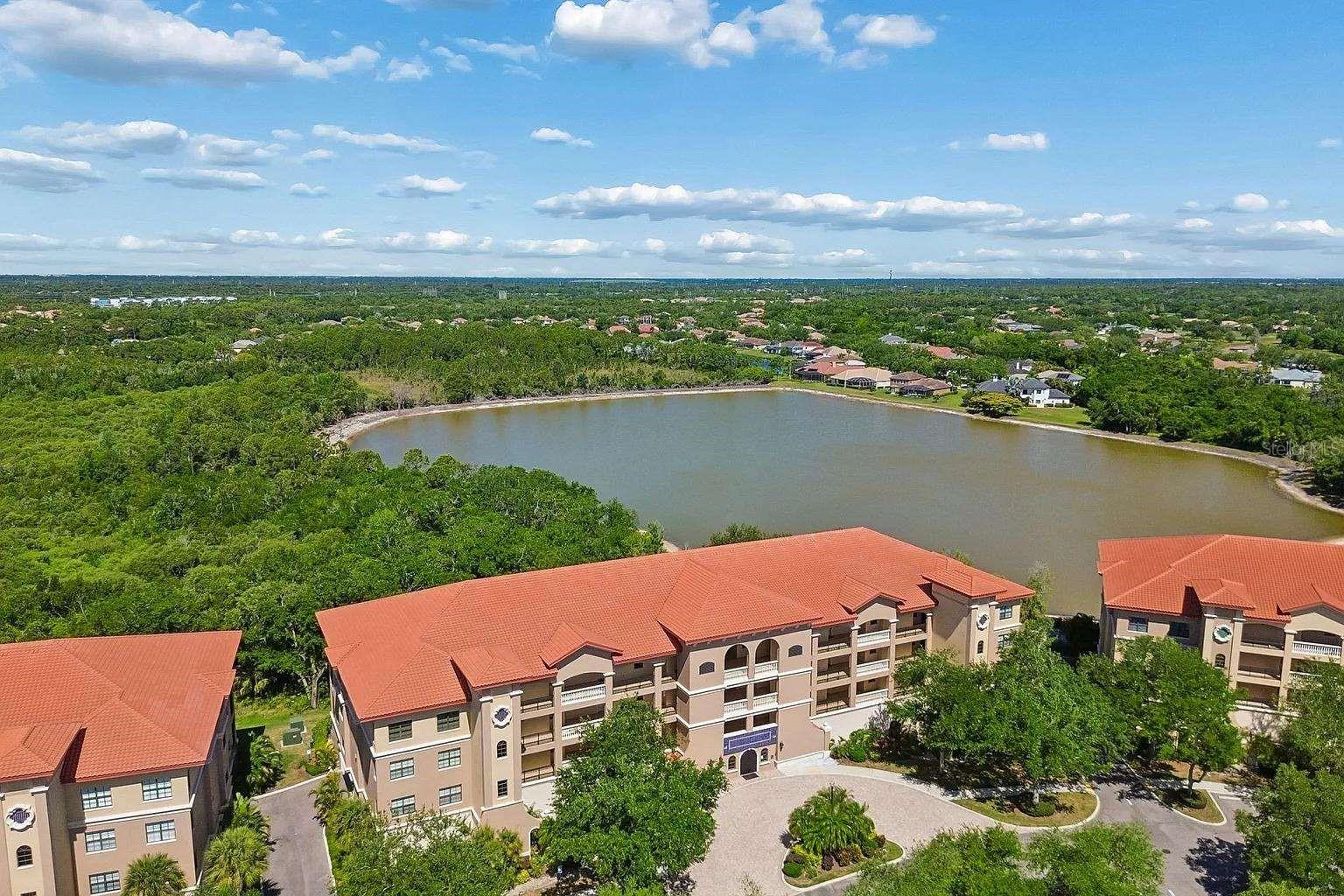 7702 LAKE VISTA CT #202 — photo 3