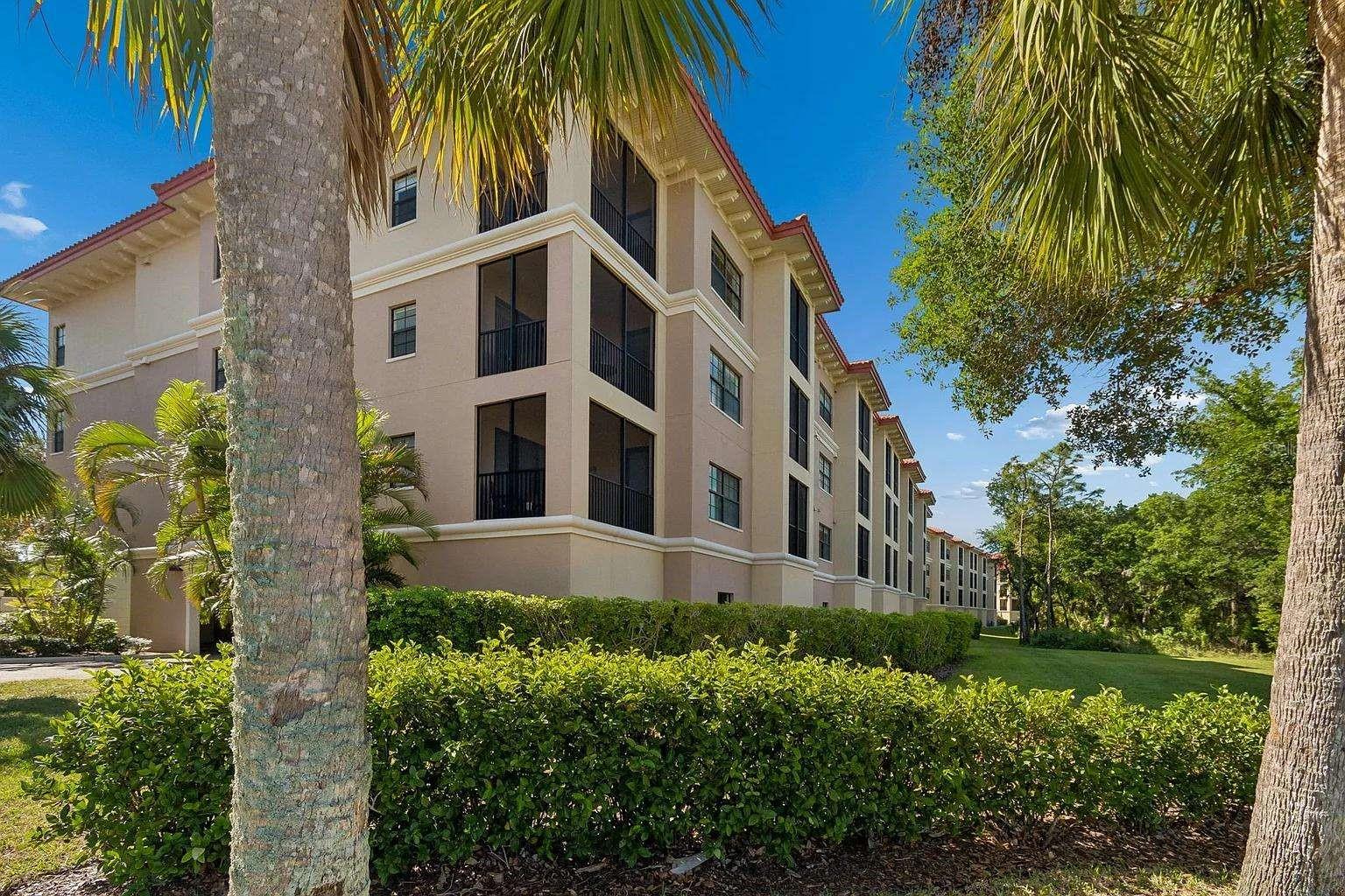 7702 LAKE VISTA CT #202 — photo 8