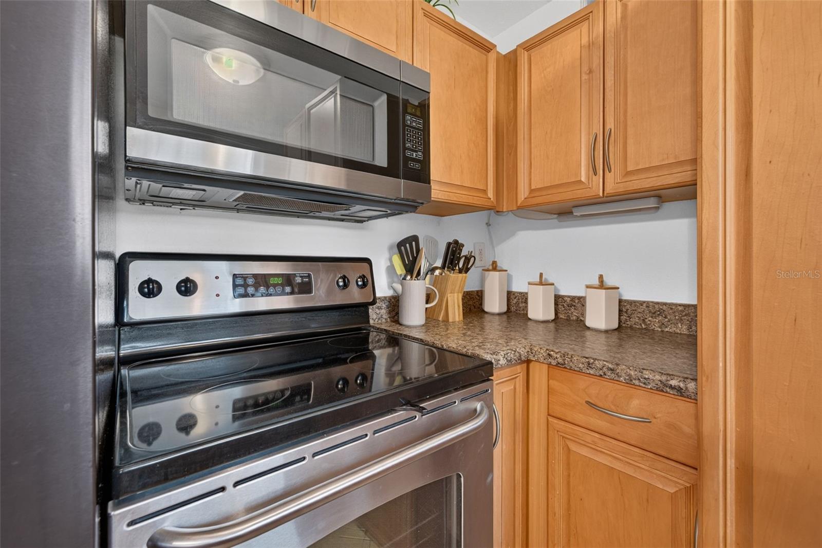 13125 WILCOX #15103 — photo 11