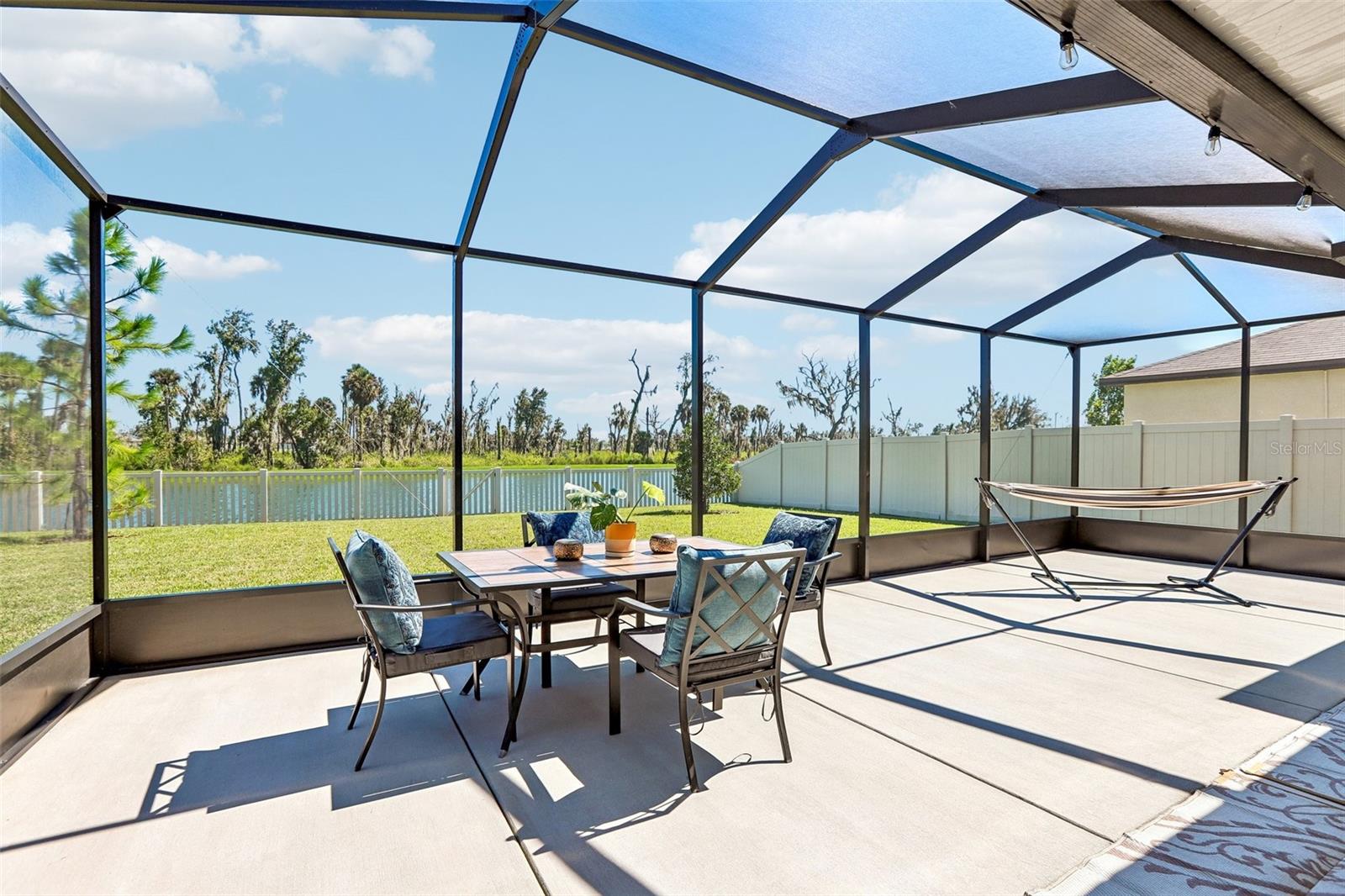 4048 CAPRI COAST DR — photo 33