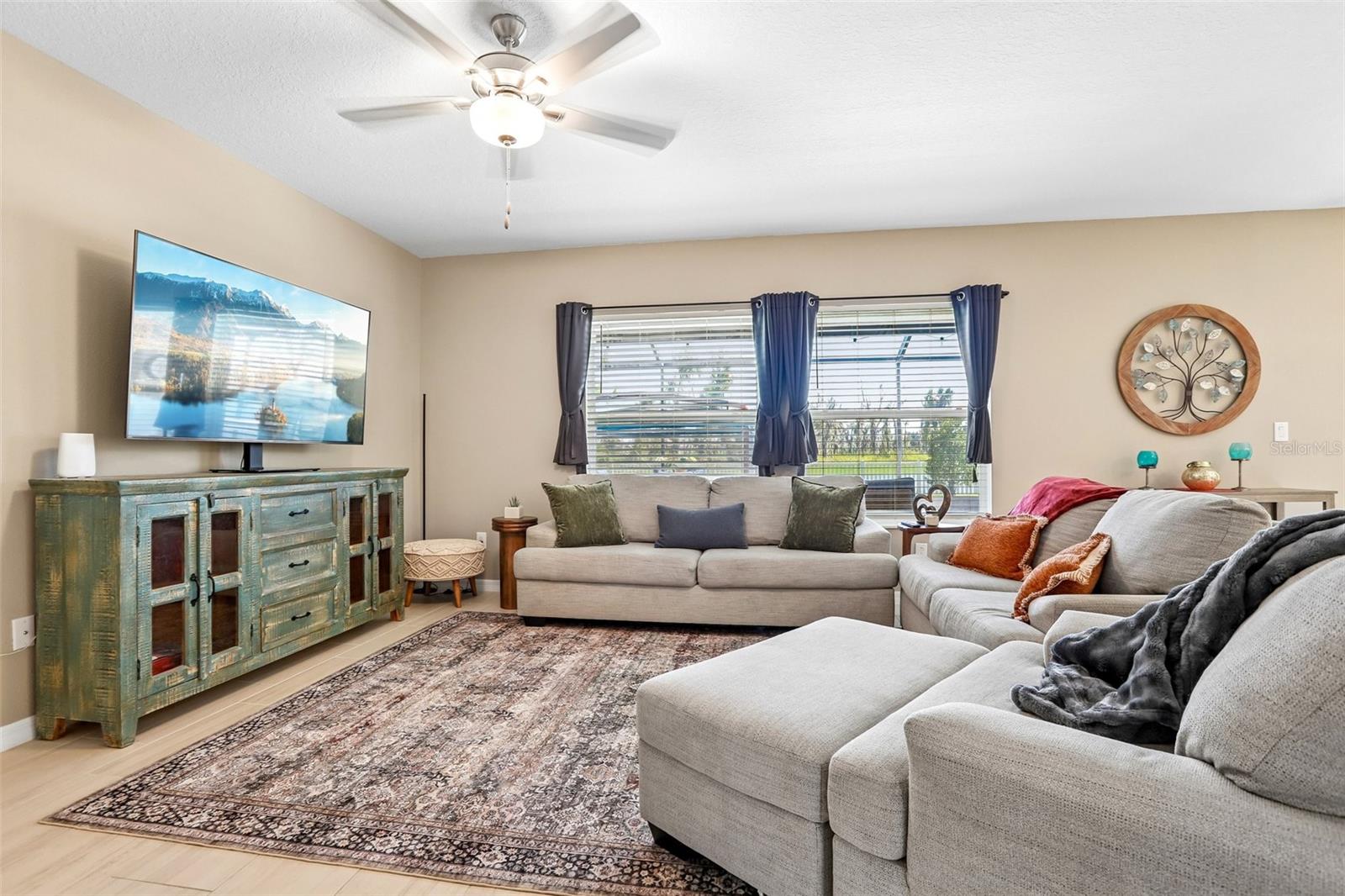 4048 CAPRI COAST DR — photo 3