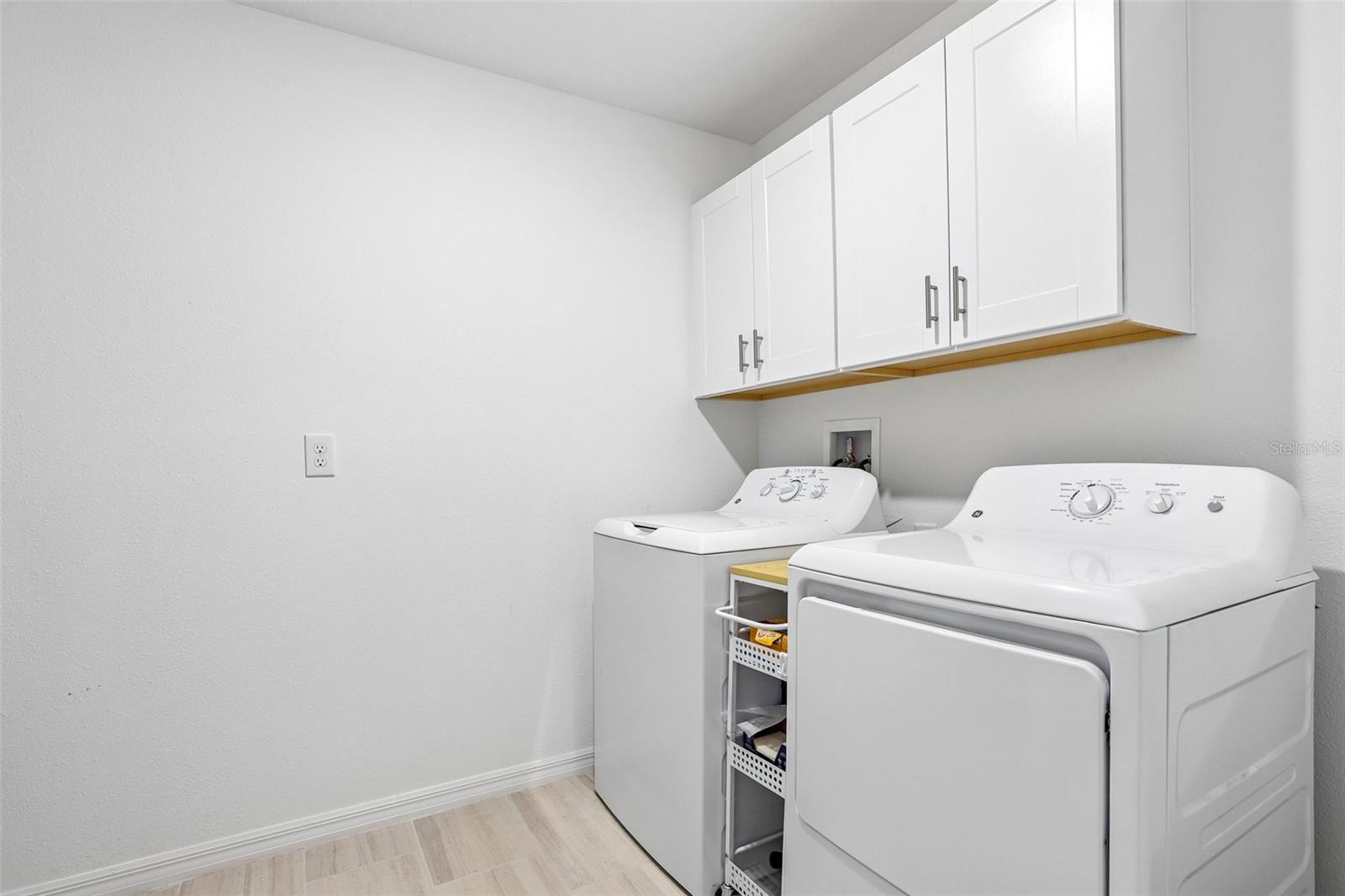 4048 CAPRI COAST DR — photo 14