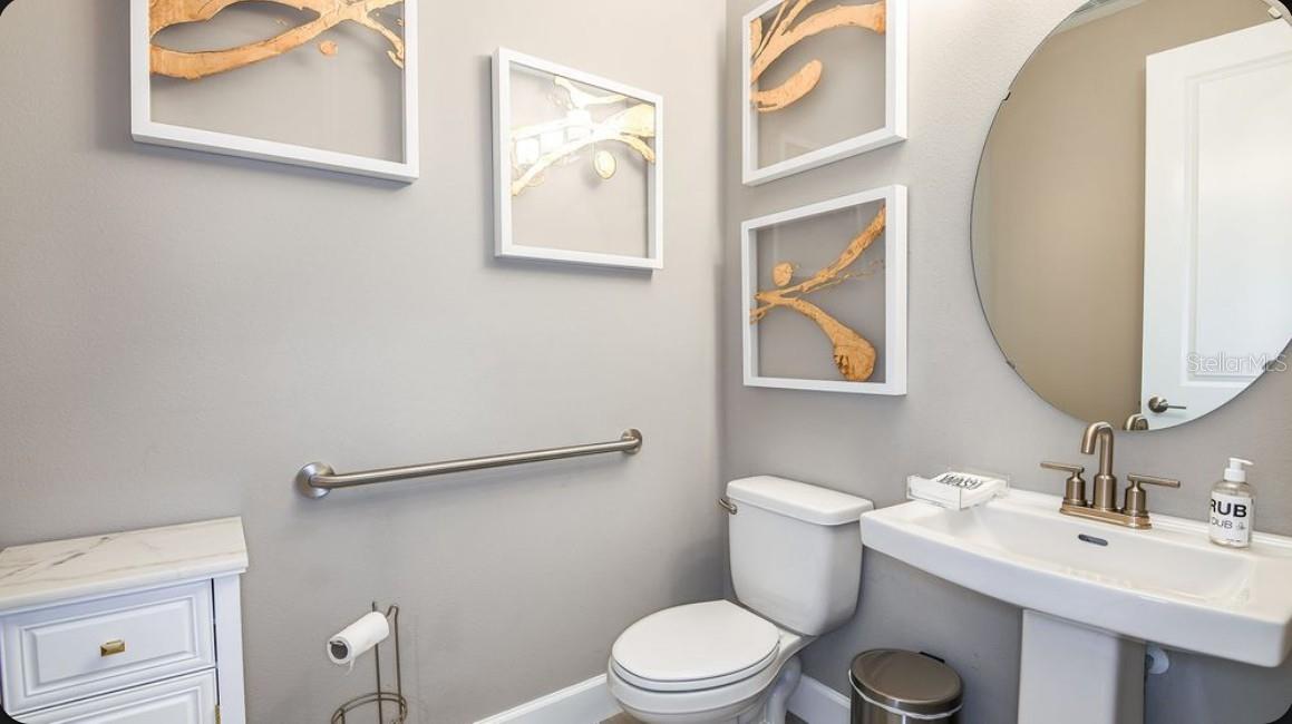 11169 MANOR HOUSE LN — photo 28