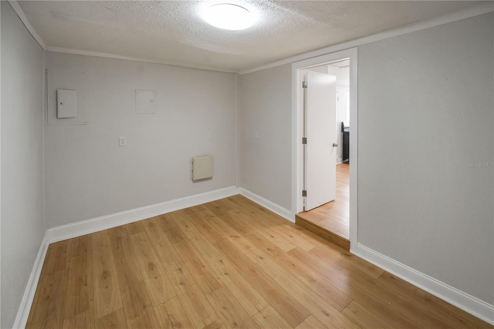 8103 N BROOKS ST — photo 26