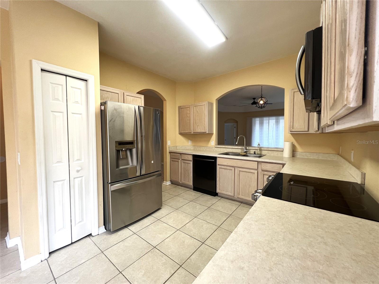 4615 DUNNIE DR — photo 11