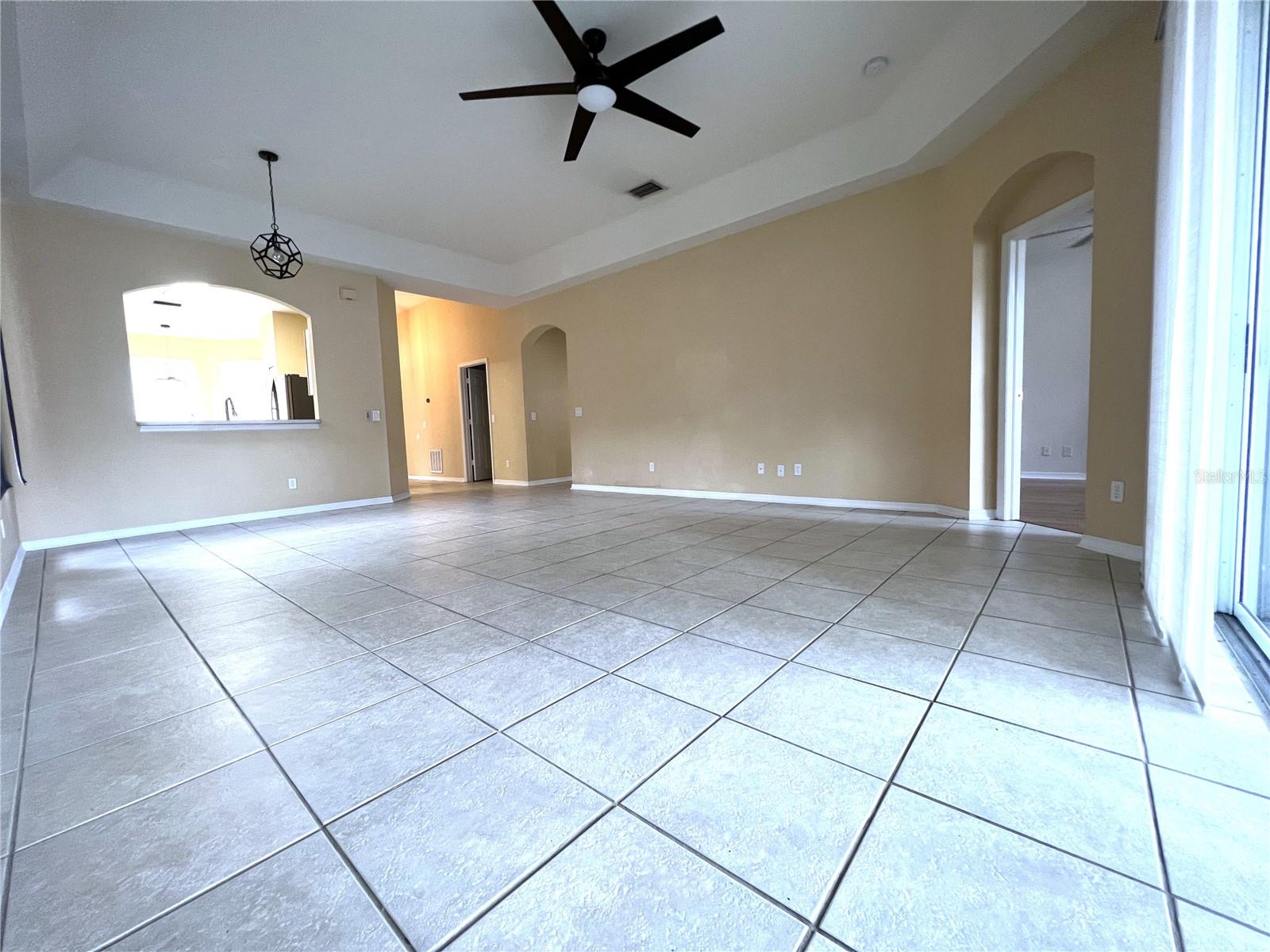 4615 DUNNIE DR — photo 10
