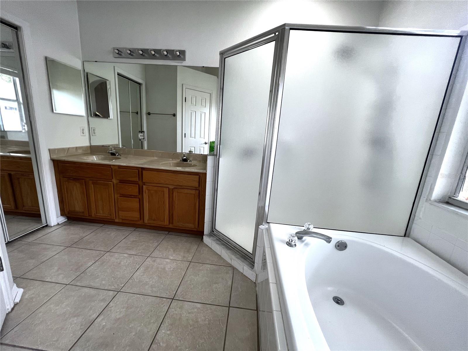 4615 DUNNIE DR — photo 21