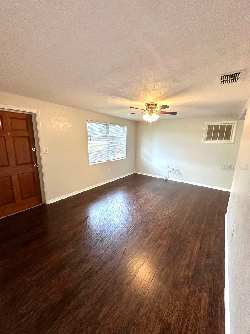 2151 DIXIE GARDEN LOOP — photo 10
