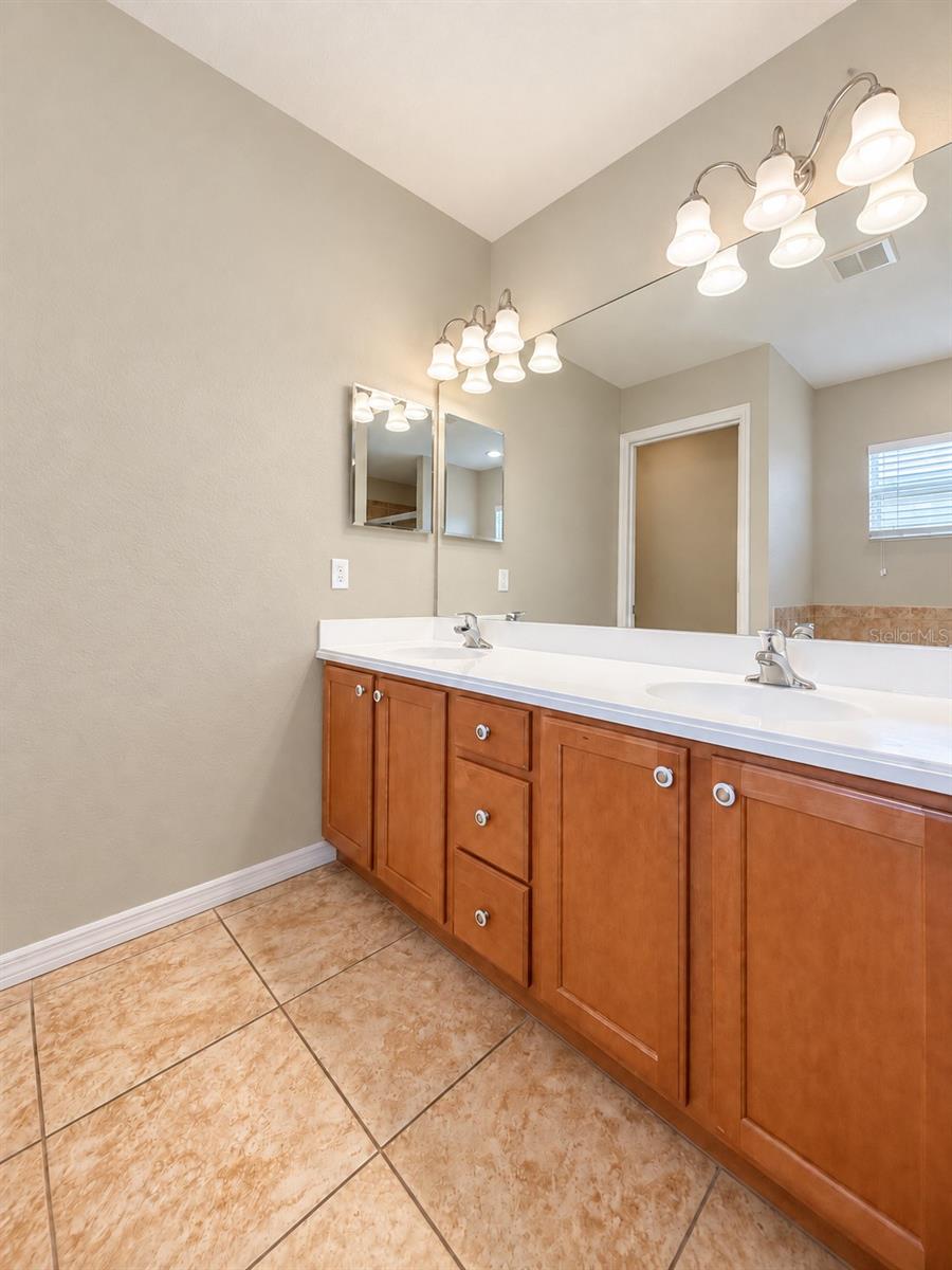 7035 MONTAUK POINT XING — photo 29