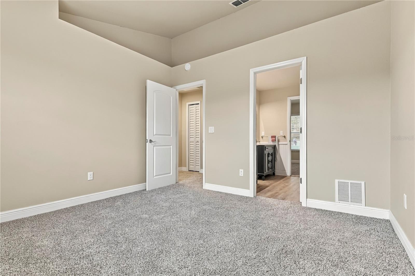 1202 BRIGADOON DR — photo 30