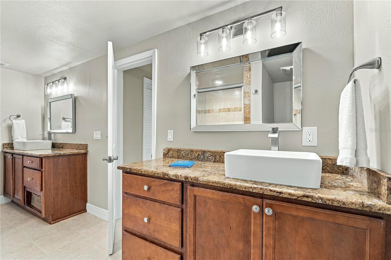1202 BRIGADOON DR — photo 19