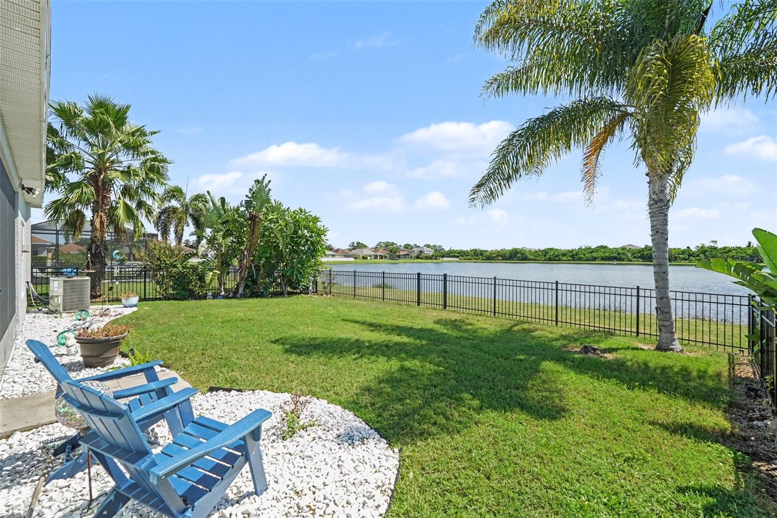 903 PARKER DEN DR — photo 28