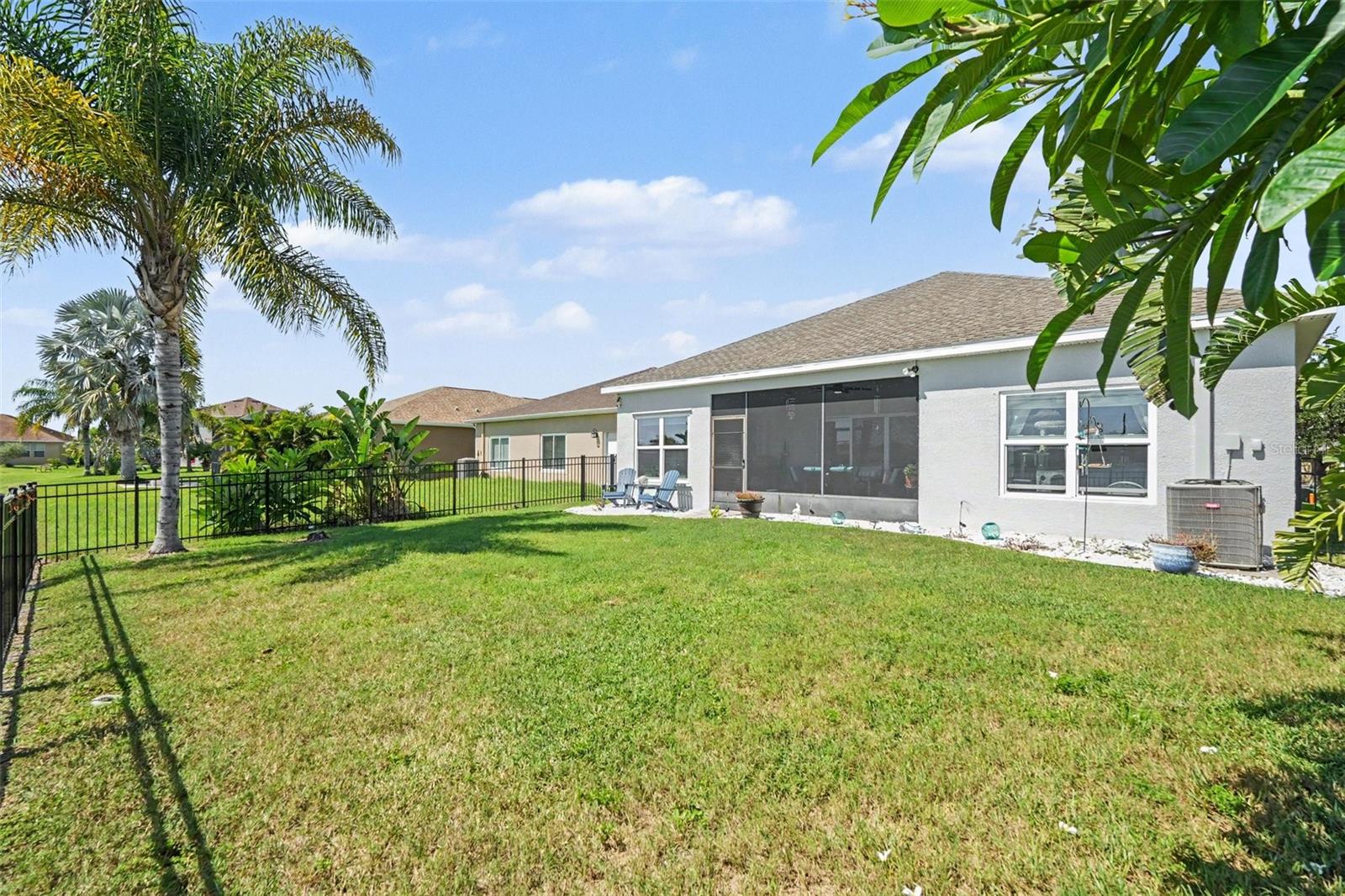 903 PARKER DEN DR — photo 26
