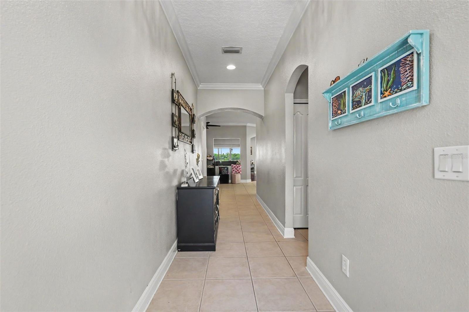 903 PARKER DEN DR — photo 3