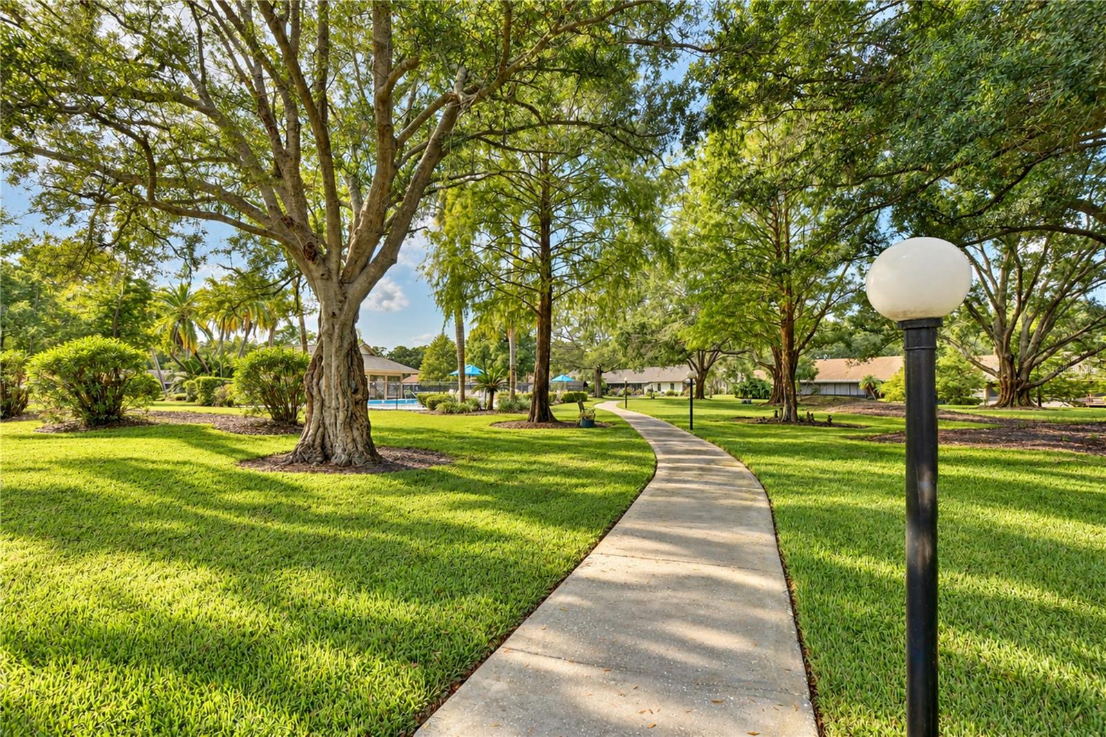 3942 SHORESIDE CIR — photo 21