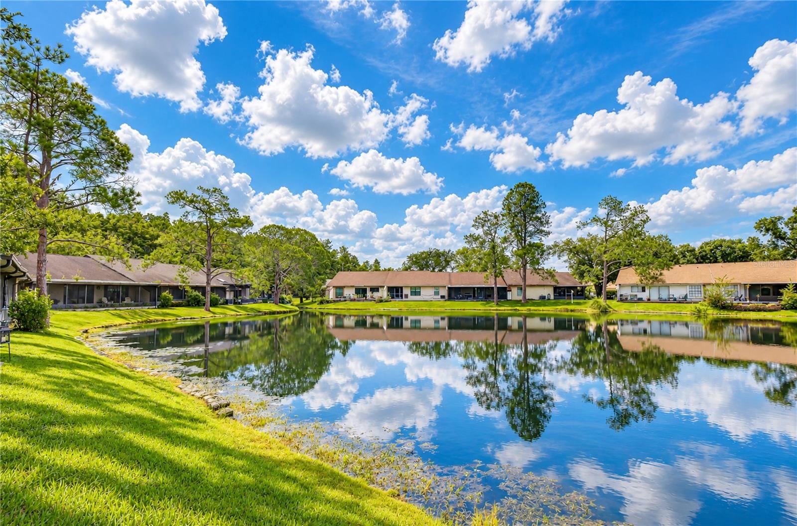 3942 SHORESIDE CIR — photo 30