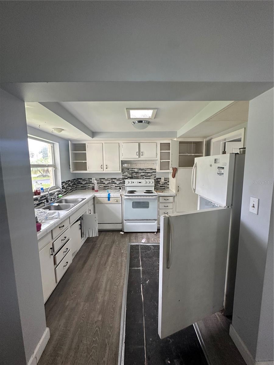 5323 CARLTON RD — photo 4