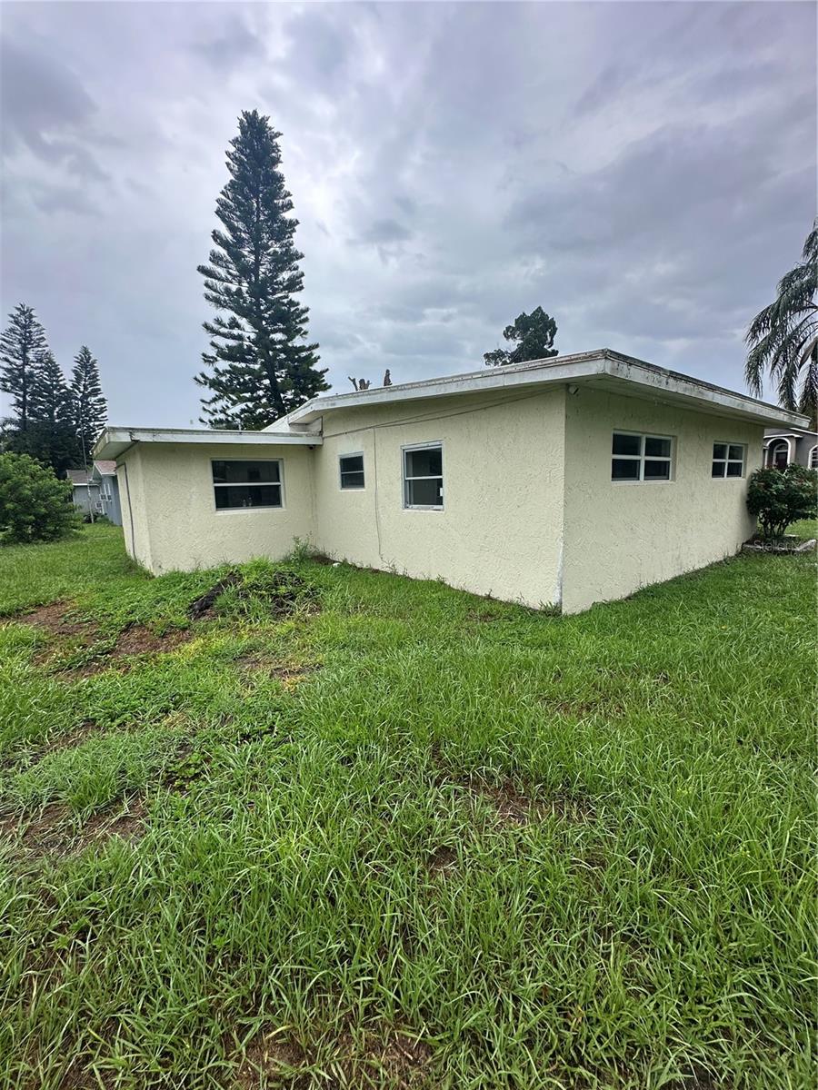 5323 CARLTON RD — photo 10