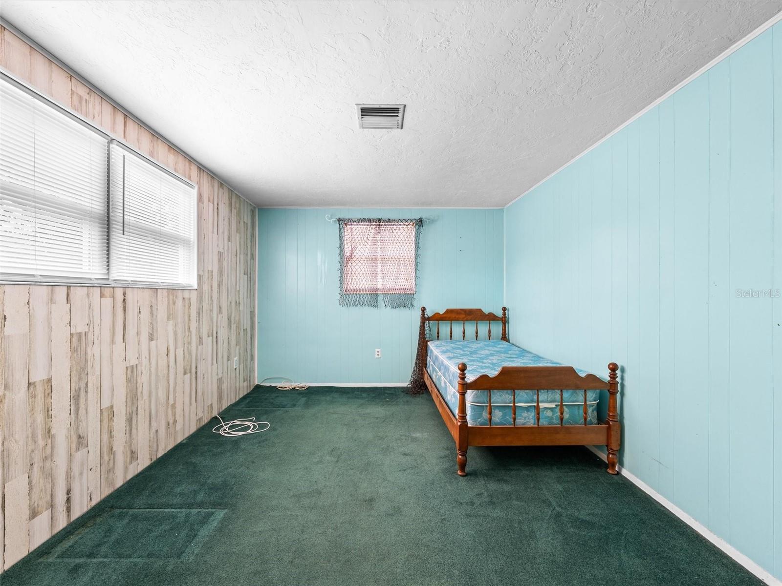 5812 MISSOURI AVE — photo 24