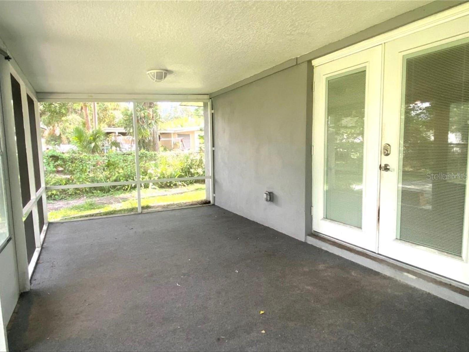 1520 S CHURCH AVE — photo 27