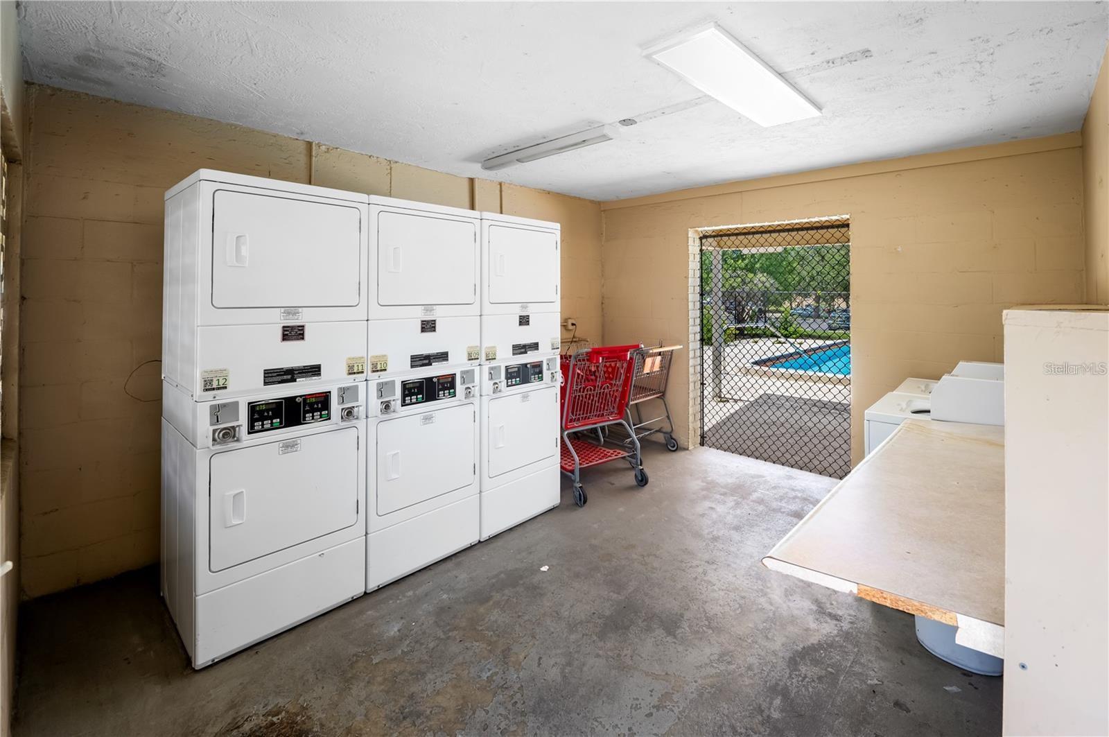 2501 HARN BLVD #H20 — photo 11