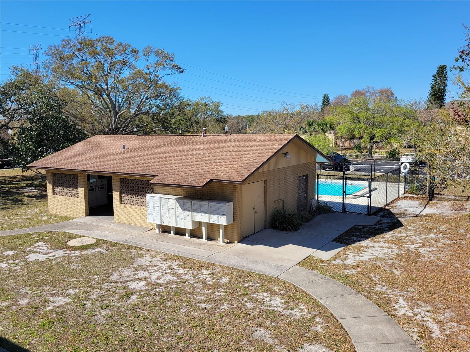 2501 HARN BLVD #H20 — photo 10