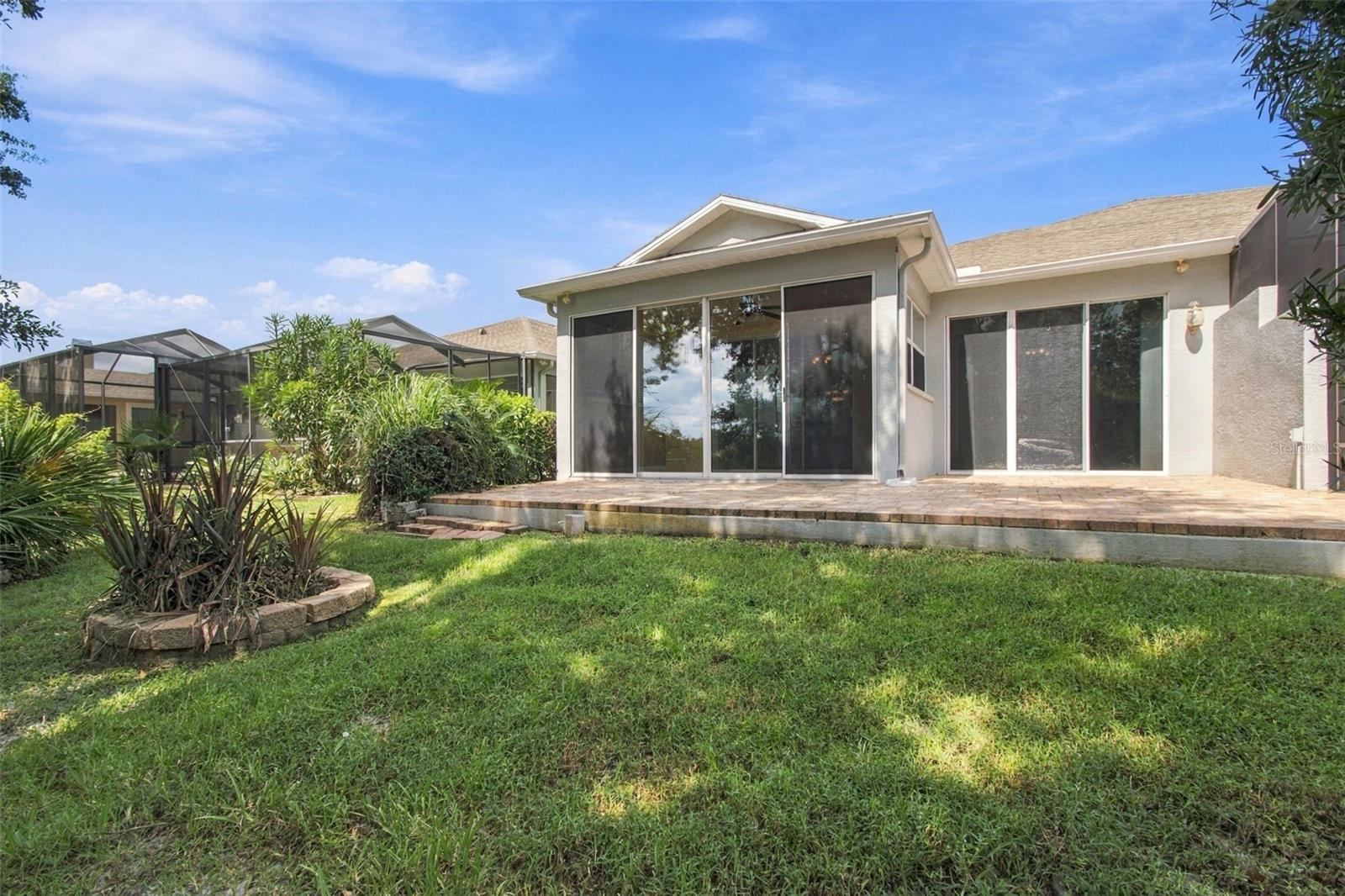 7526 DEER PATH LN — photo 33