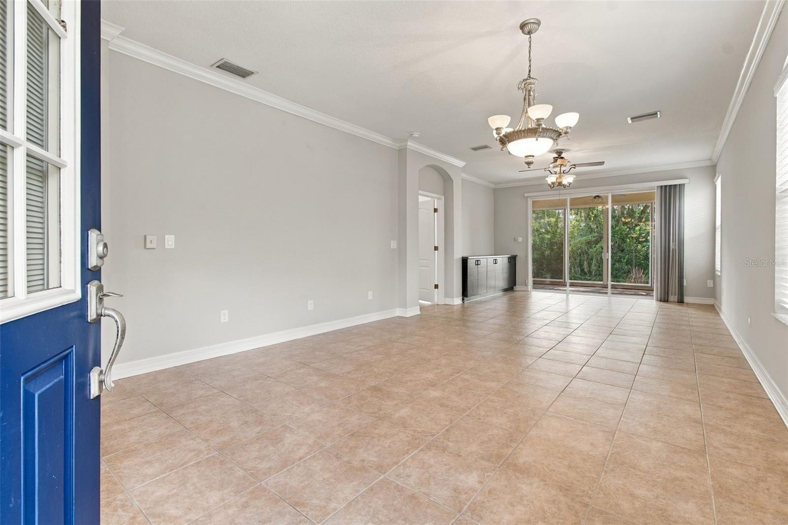 7526 DEER PATH LN — photo 6
