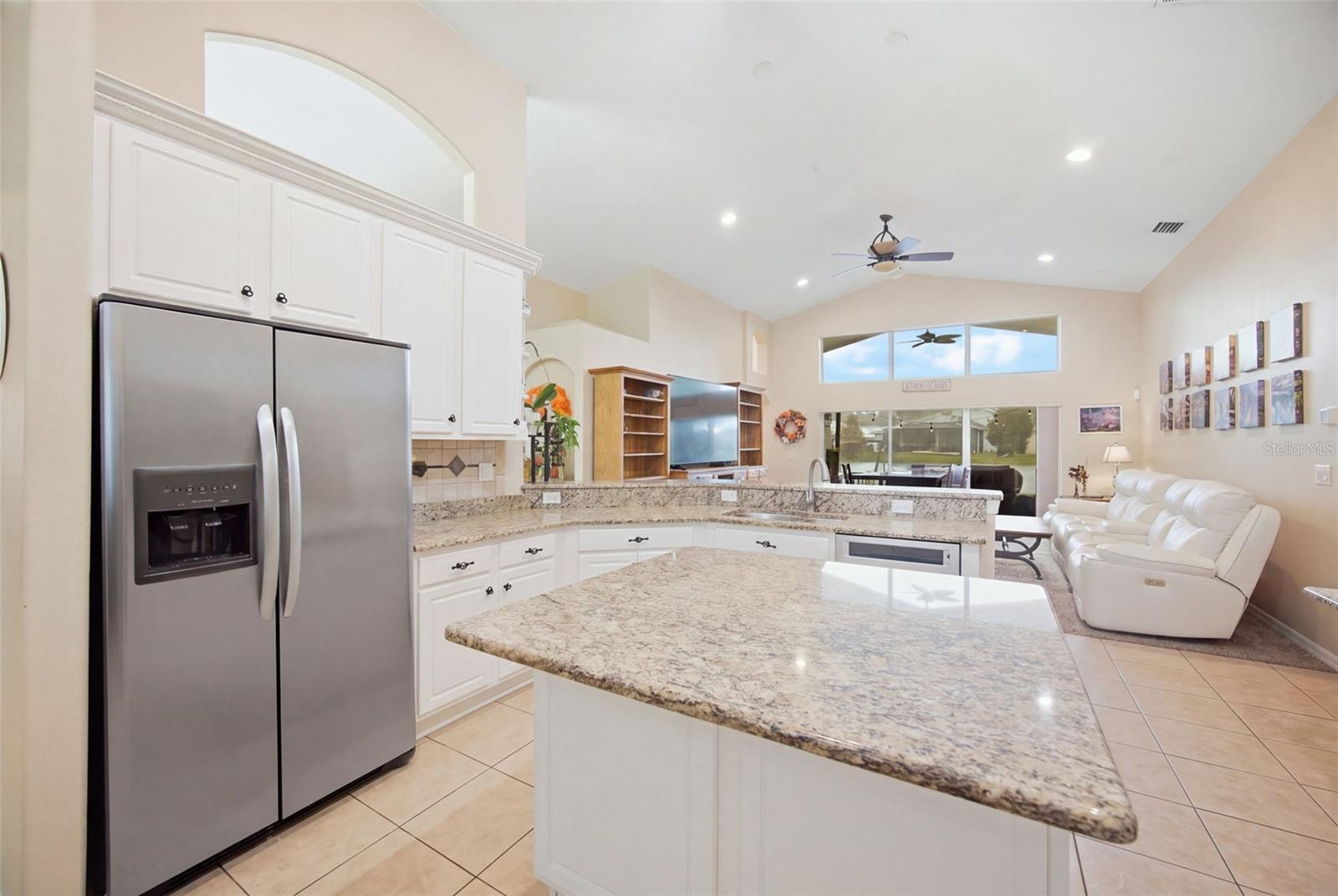 4818 DIAMONDS PALM LOOP — photo 13