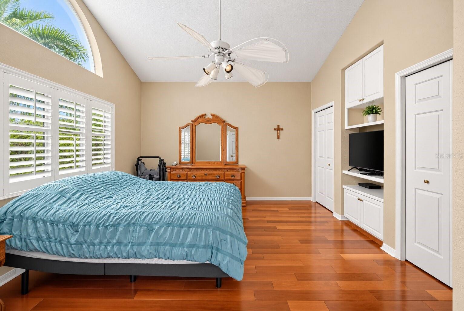 9108 WOODRIDGE RUN DR — photo 24