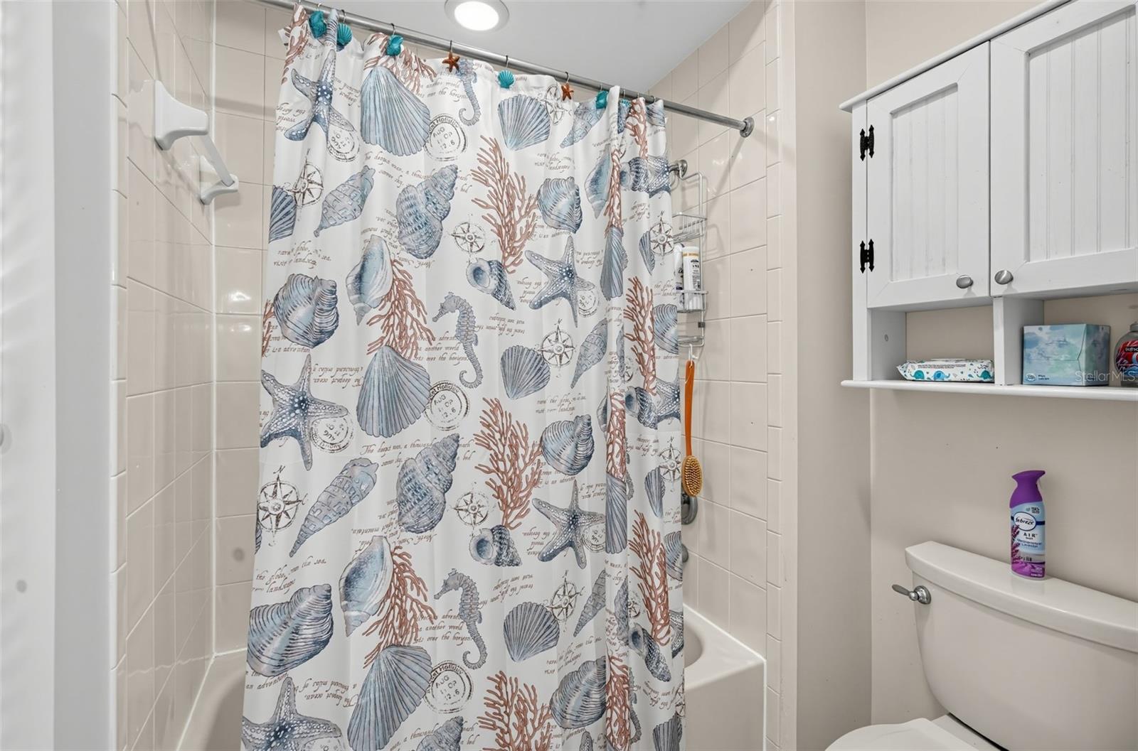 9108 WOODRIDGE RUN DR — photo 38
