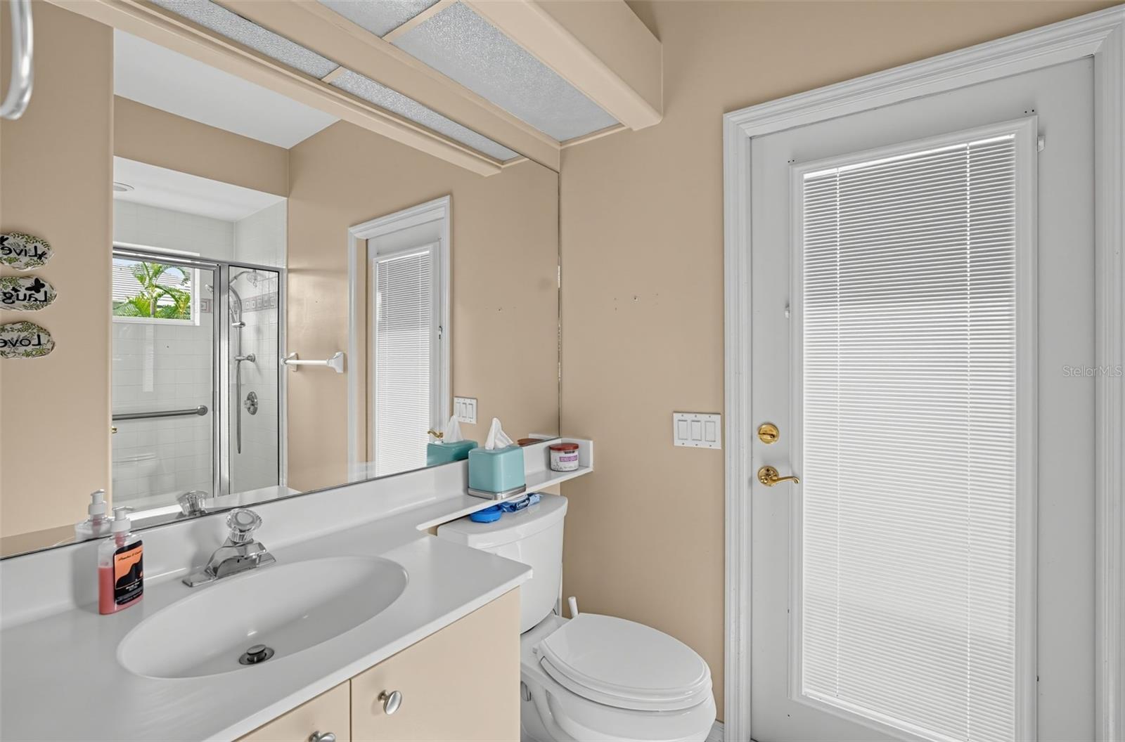 9108 WOODRIDGE RUN DR — photo 37