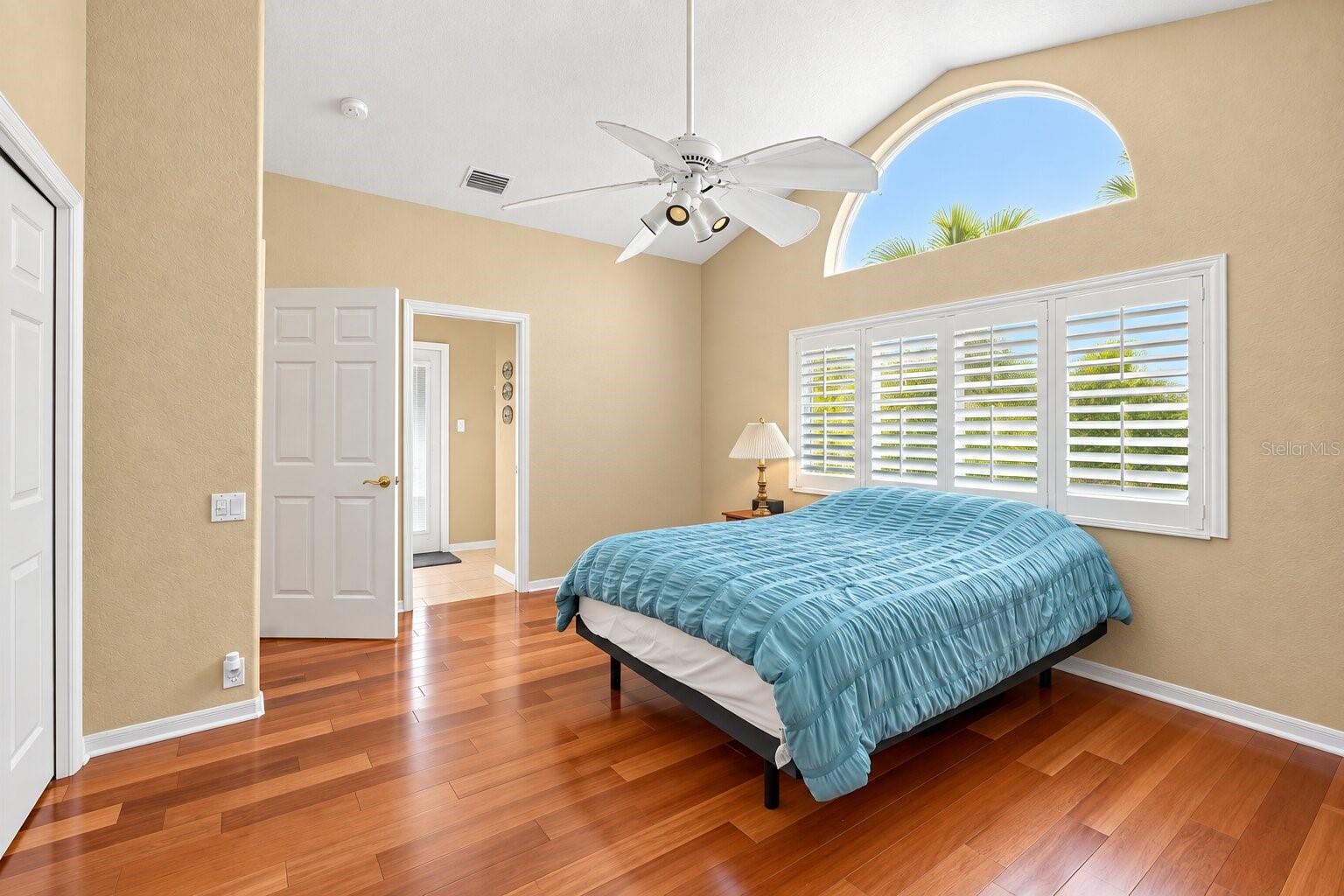 9108 WOODRIDGE RUN DR — photo 23