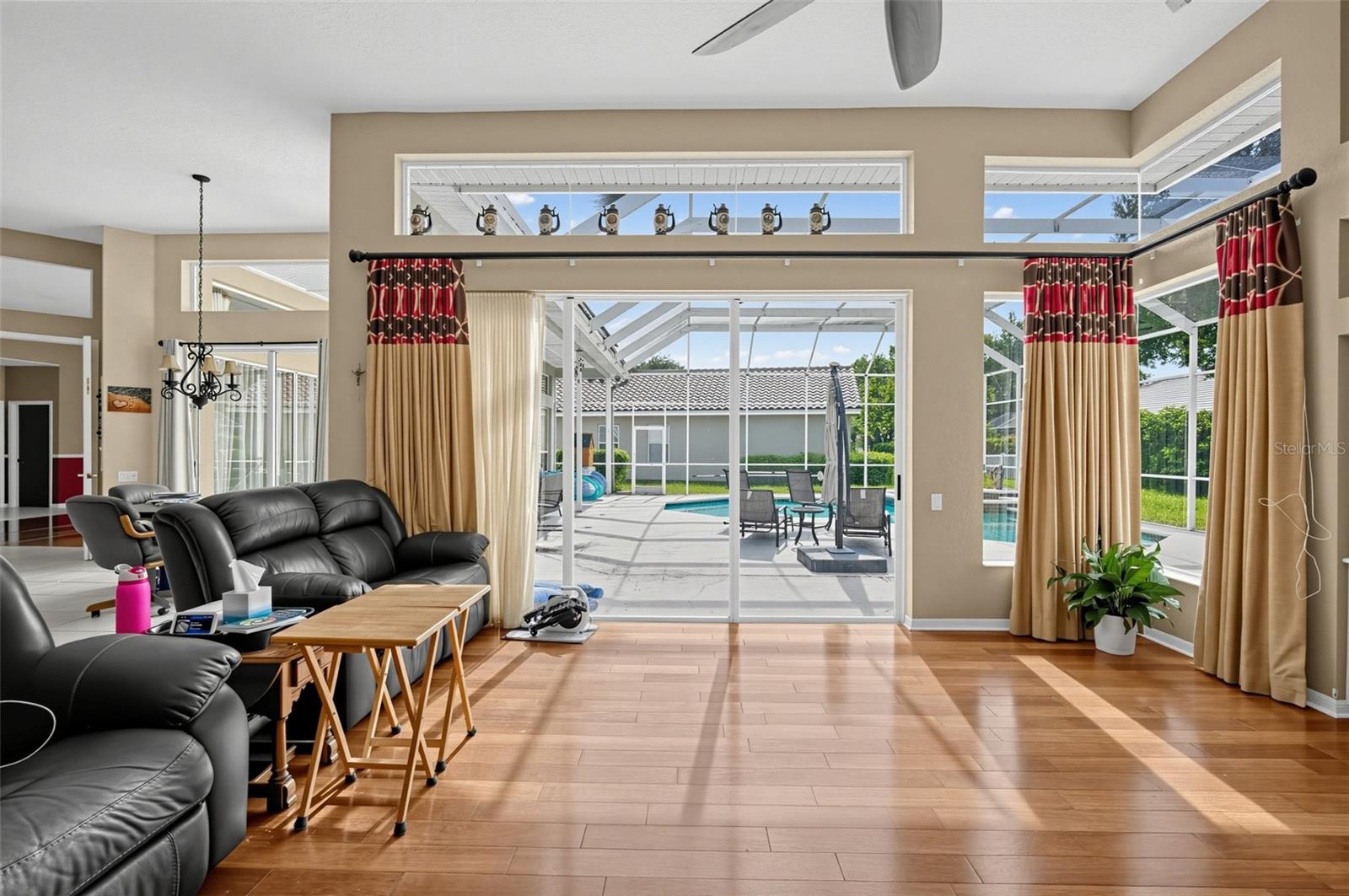 9108 WOODRIDGE RUN DR — photo 17