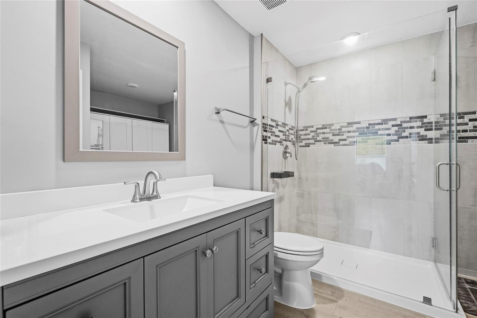 5335 TRUMPET ST — photo 26