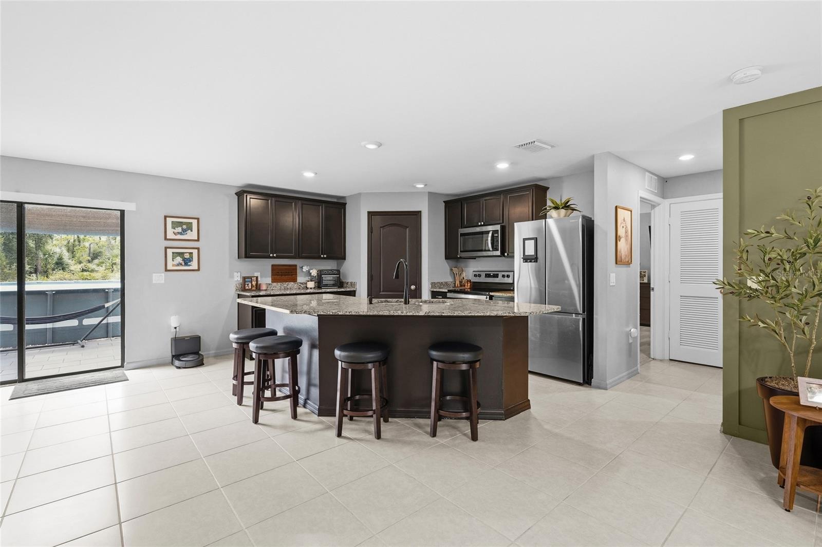 5335 TRUMPET ST — photo 15