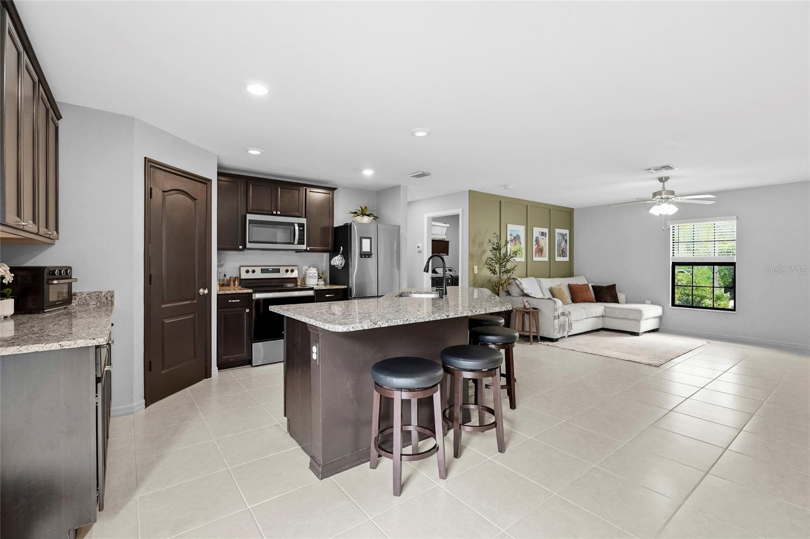 5335 TRUMPET ST — photo 14