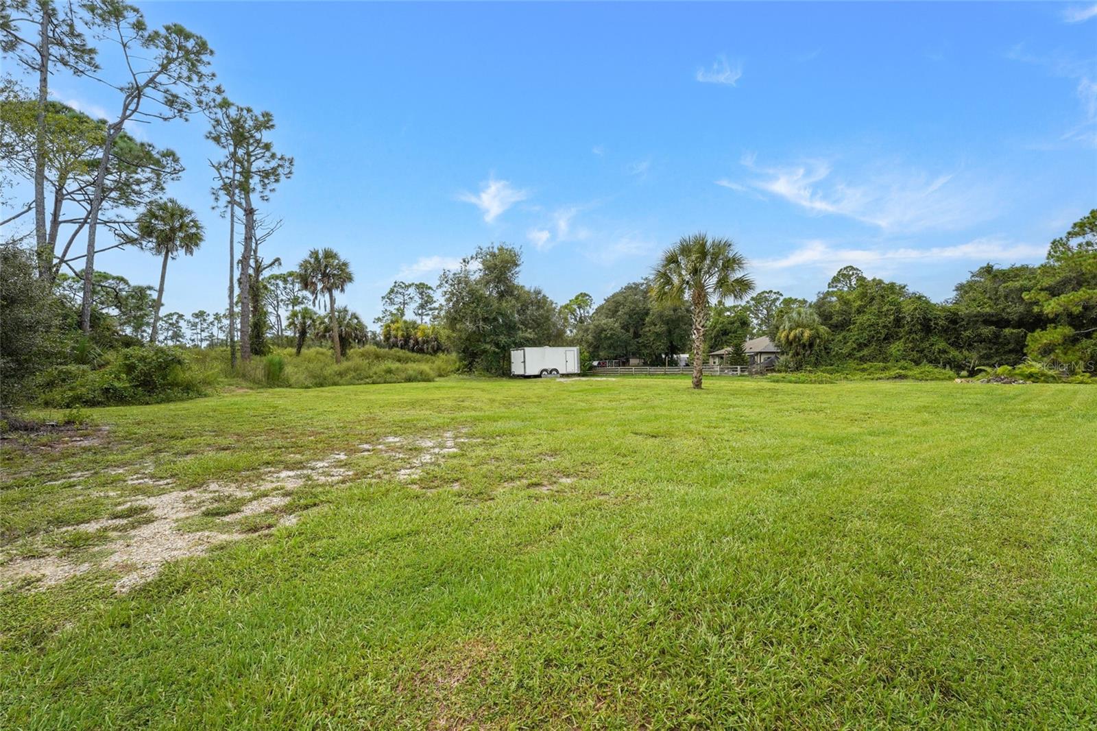 5335 TRUMPET ST — photo 45