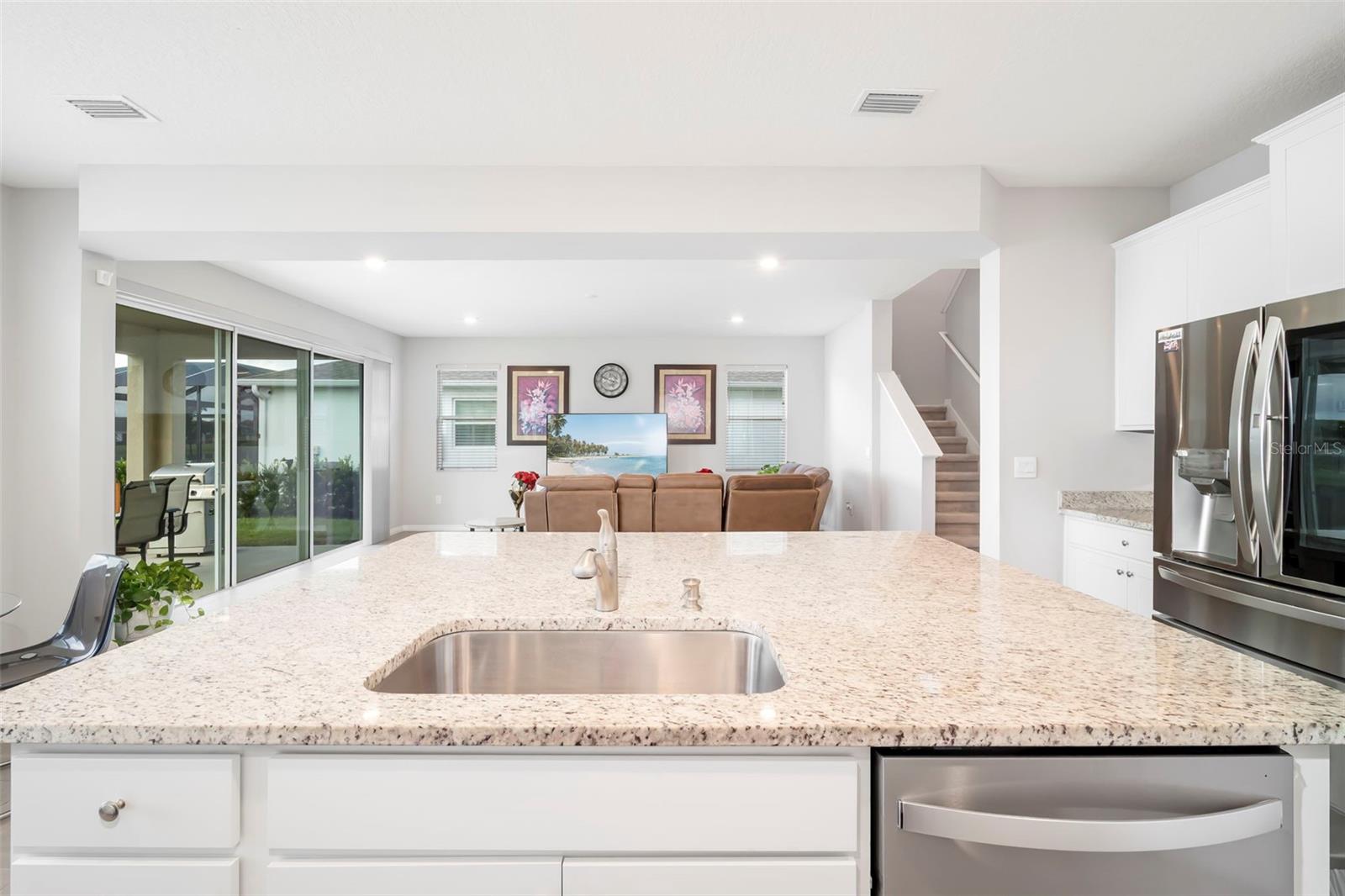 512 158TH ST E — photo 15