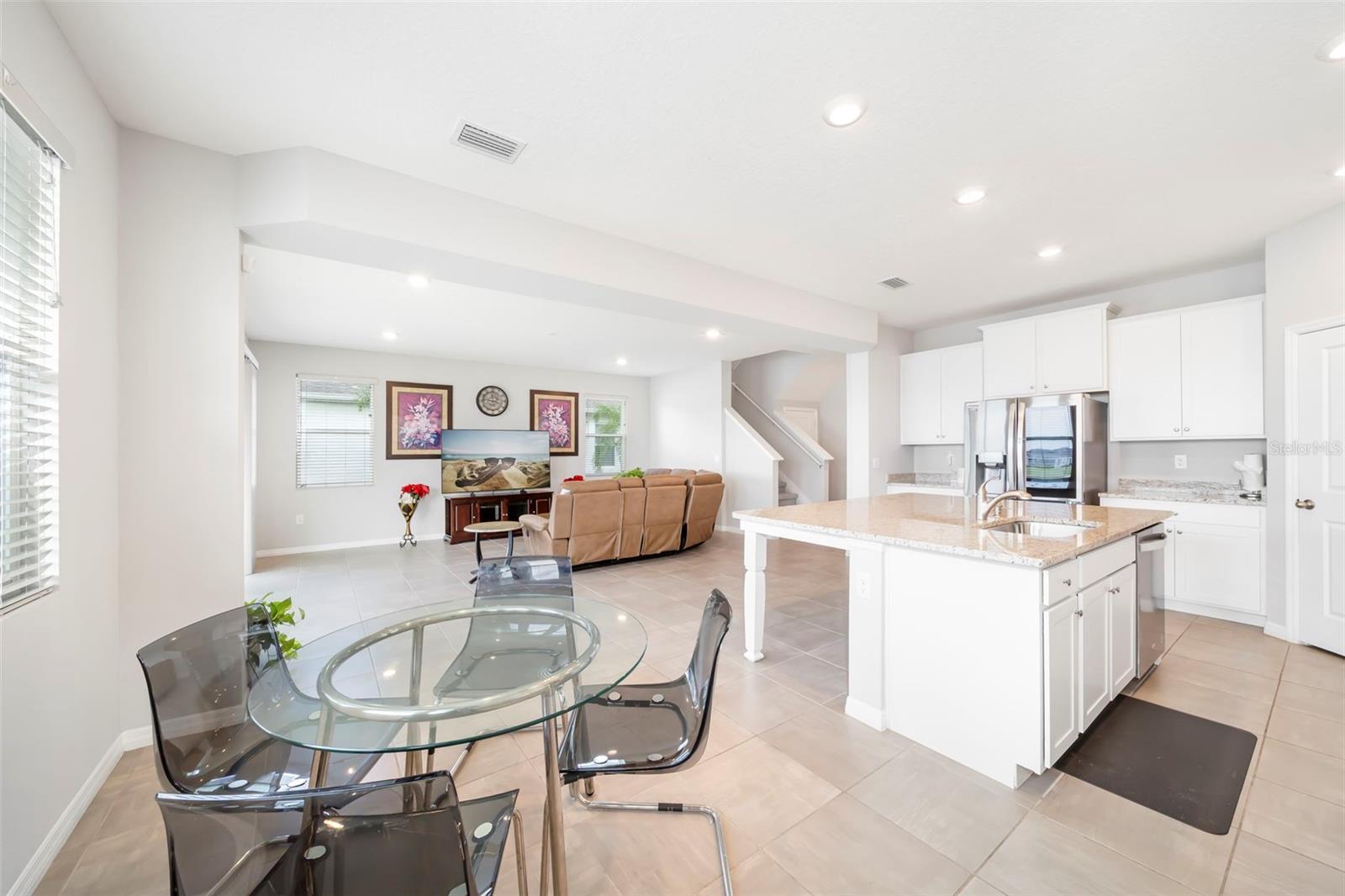 512 158TH ST E — photo 17