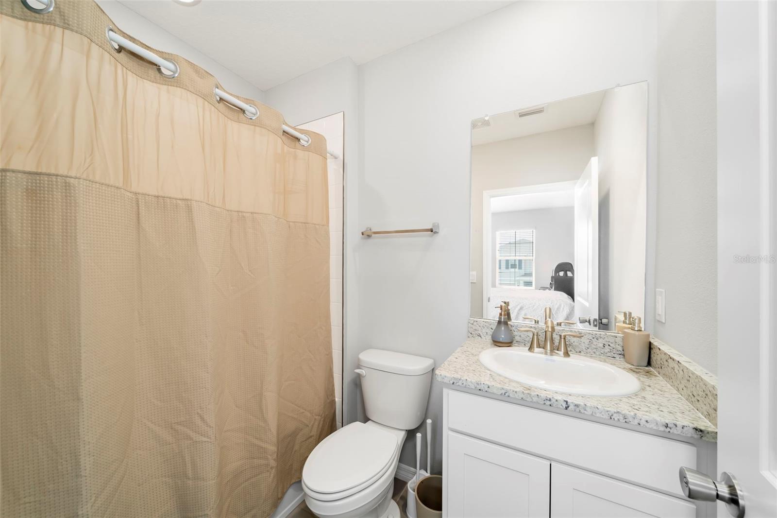 512 158TH ST E — photo 32