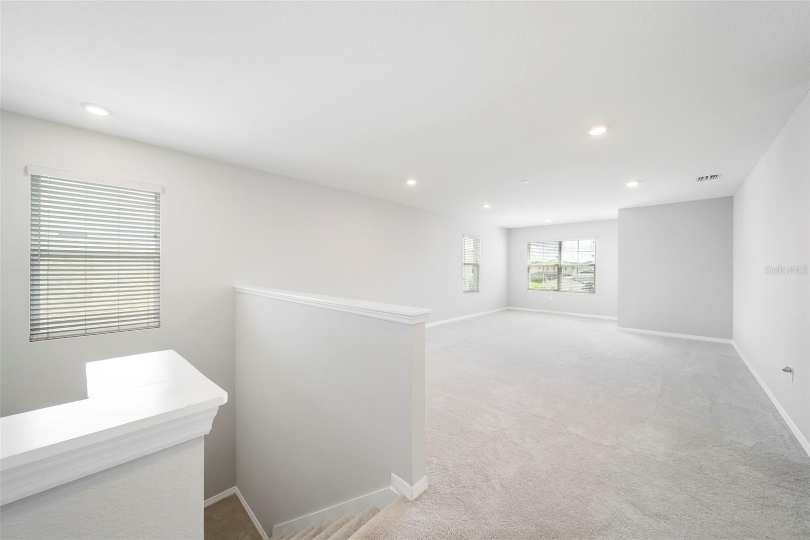 512 158TH ST E — photo 27