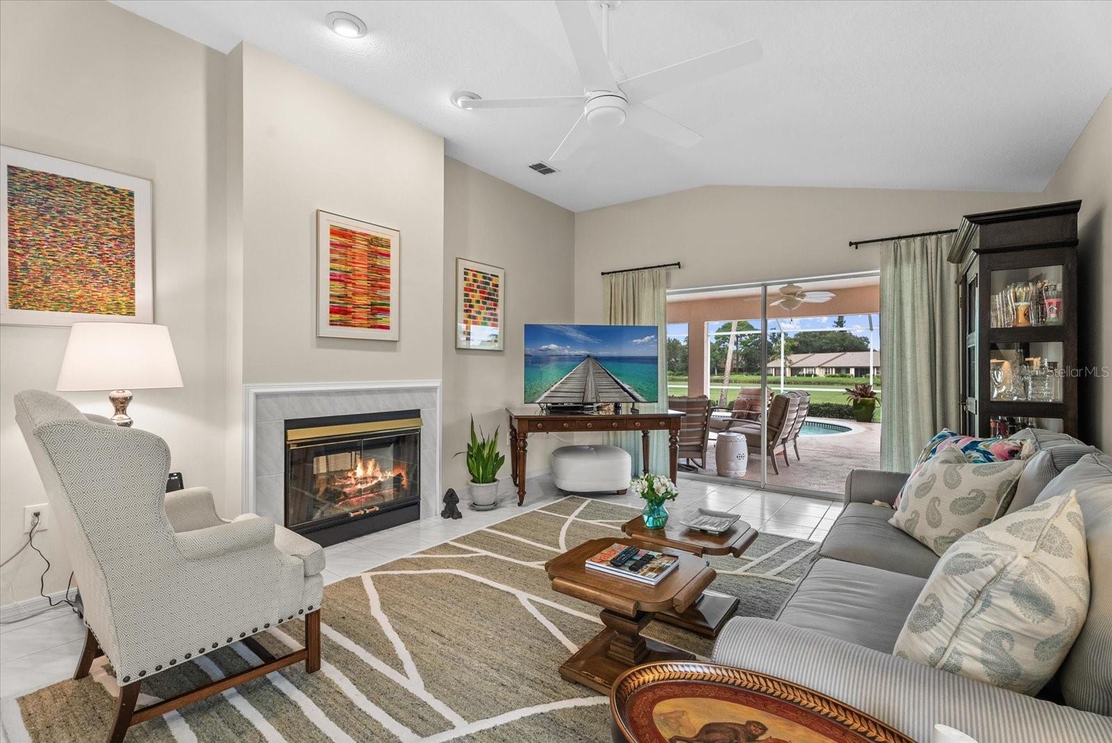 5815 FAIRWOODS CIR — photo 35