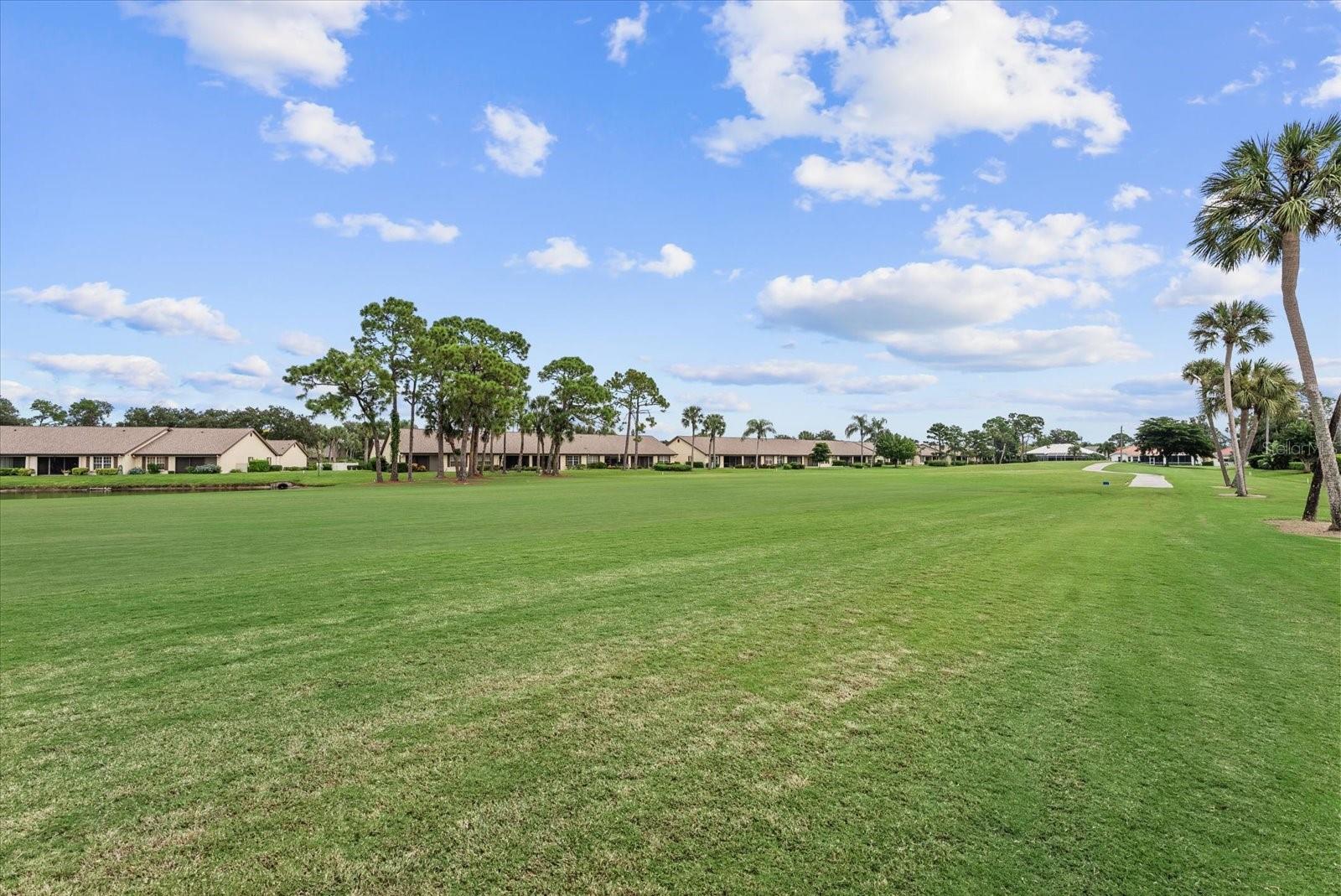 5815 FAIRWOODS CIR — photo 63