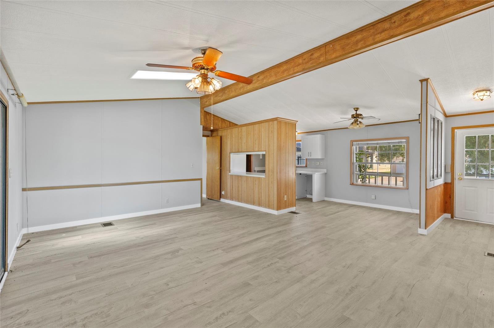 61 MOURNINGDOVE CT #0 — photo 10