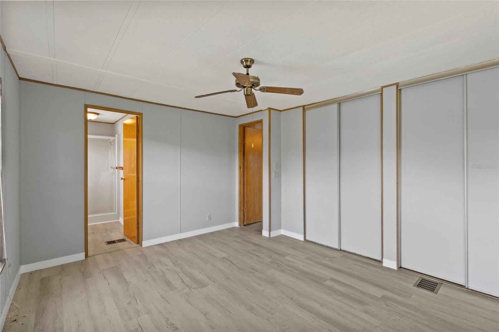 61 MOURNINGDOVE CT #0 — photo 13
