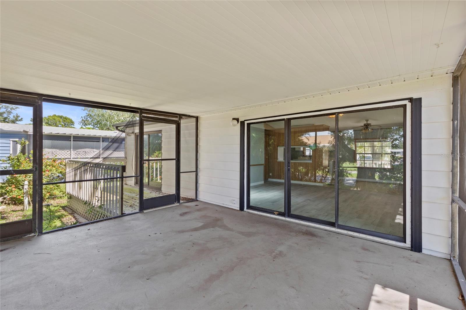 61 MOURNINGDOVE CT #0 — photo 20