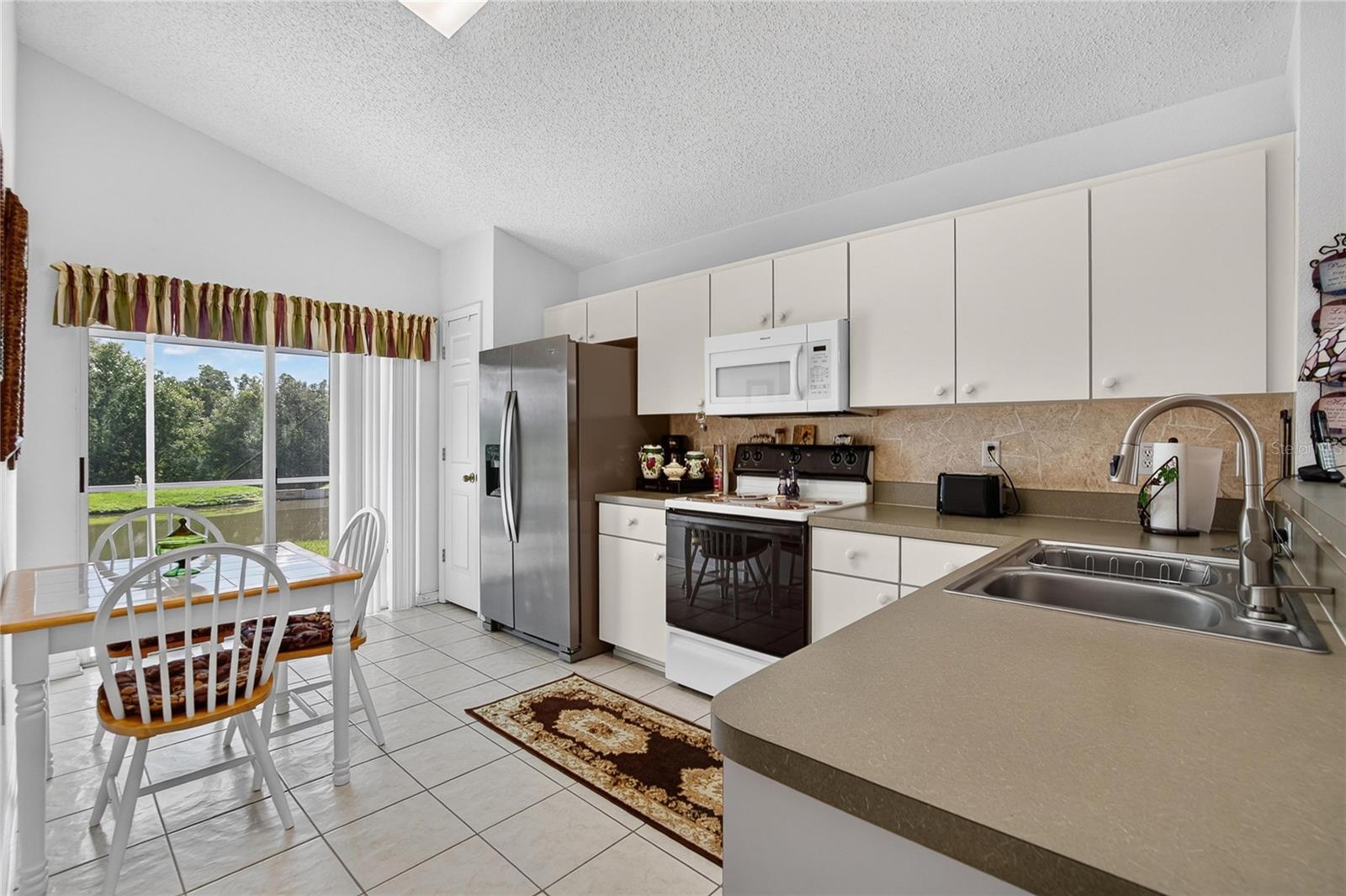 6634 SUMMER HAVEN DR — photo 18