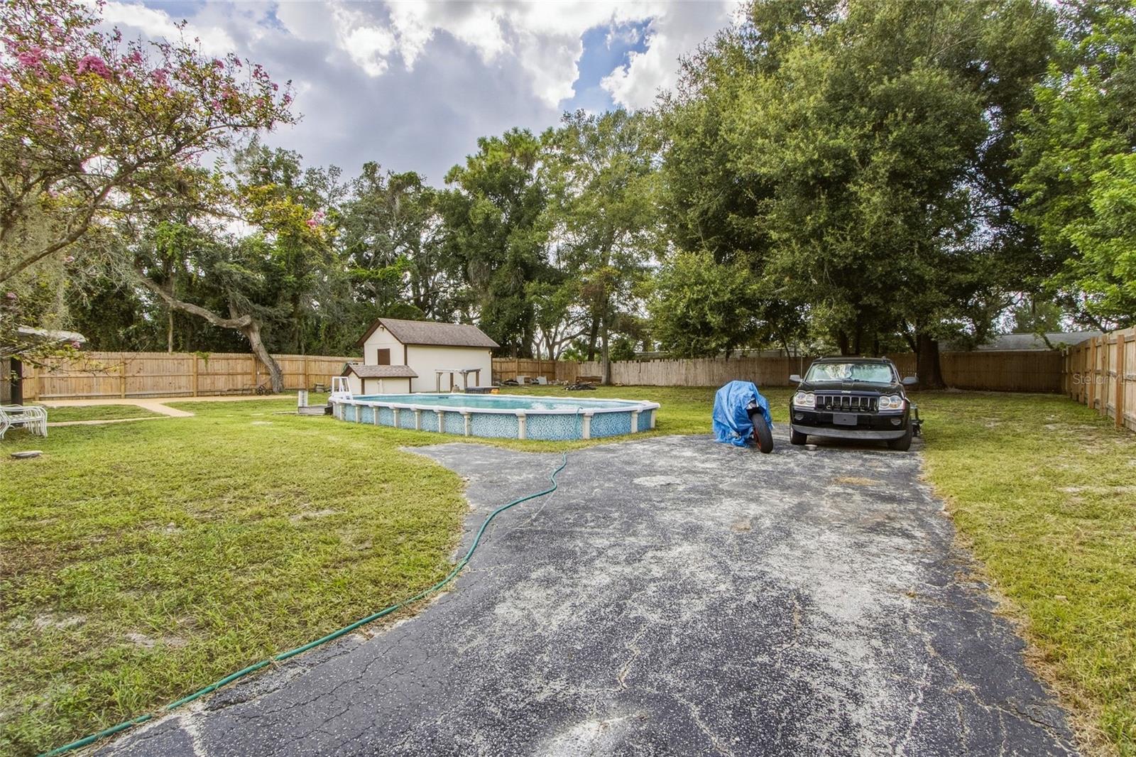 14807 SCAMP DR — photo 32