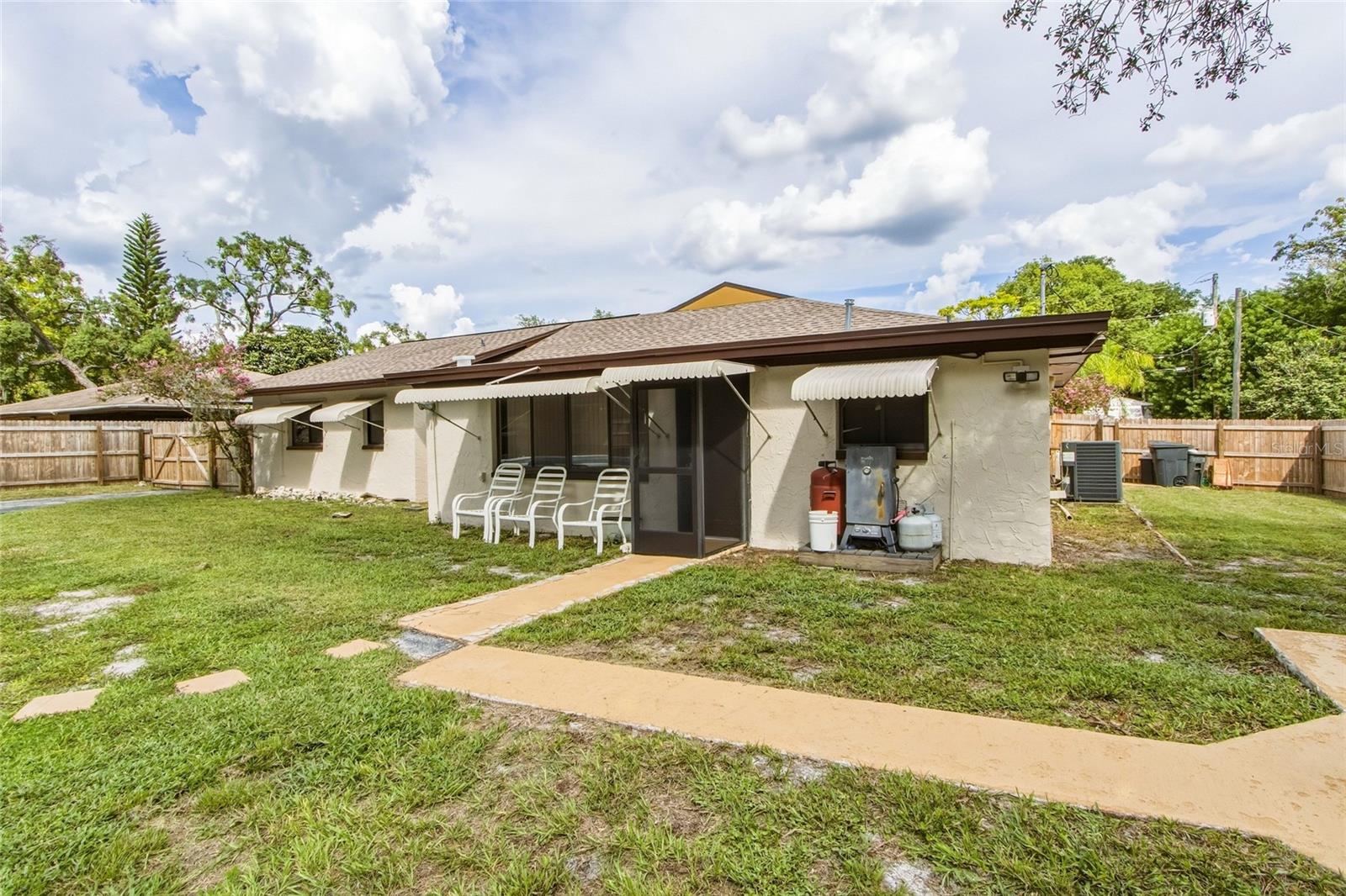 14807 SCAMP DR — photo 37
